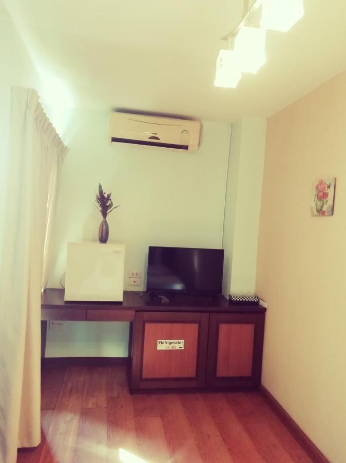 Mandala House, 3*